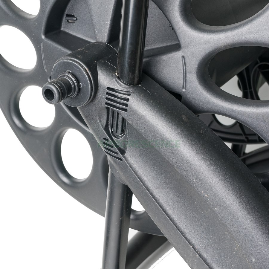 chariot-enrouleur-plastique-noir-35921